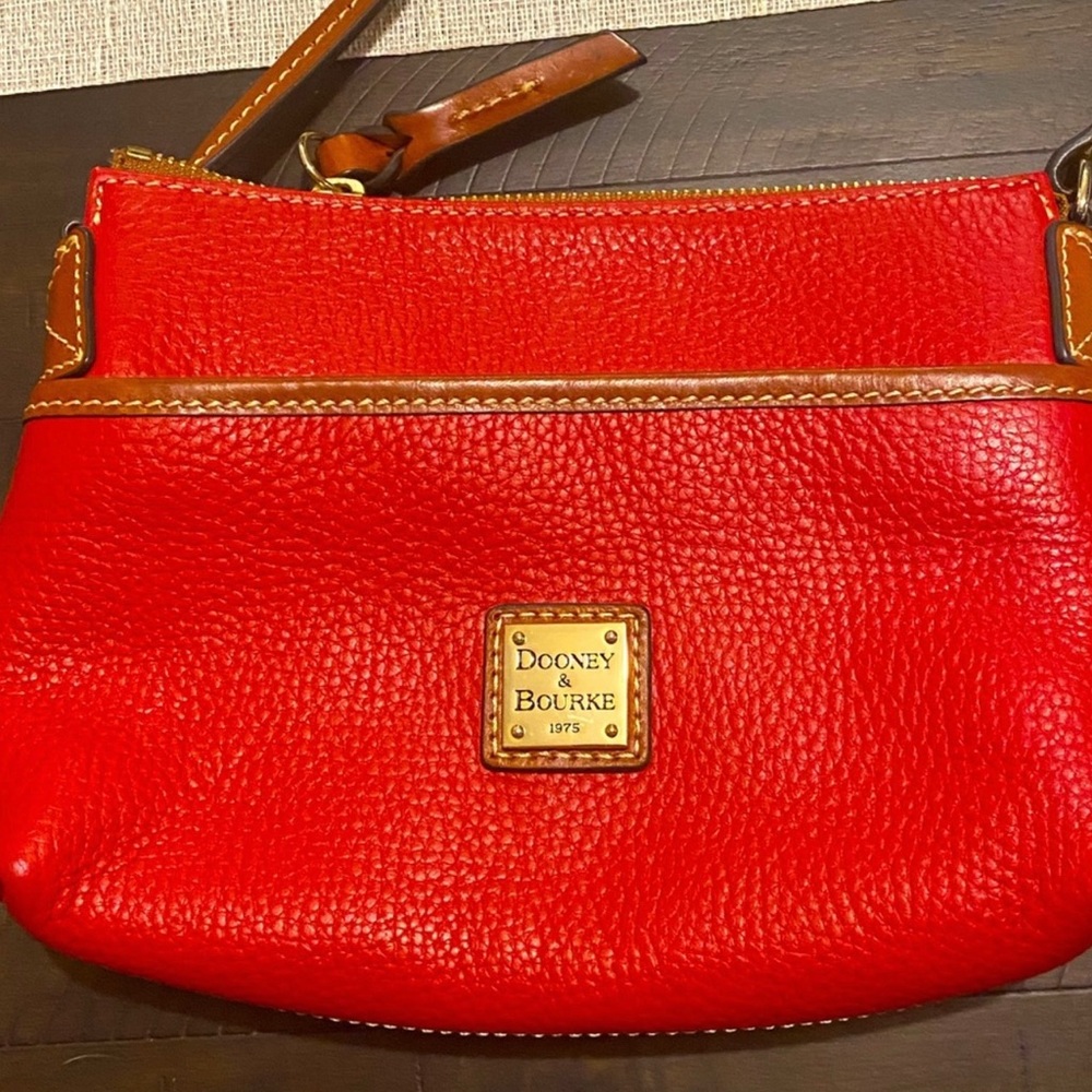 Dooney & Bourke handbag